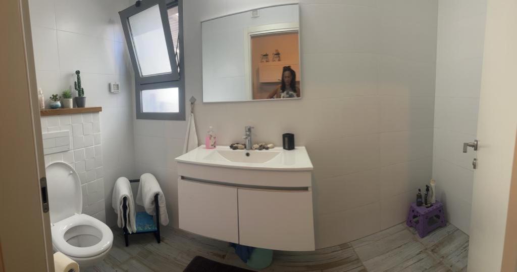 נקודות ריפוי Apartment Tirat Carmel Exterior photo